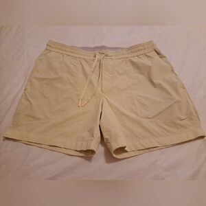 LULULEMON Bowline Short 5" *Stretch Ripstop Mens XL M7ARRS EUC Light Yellow